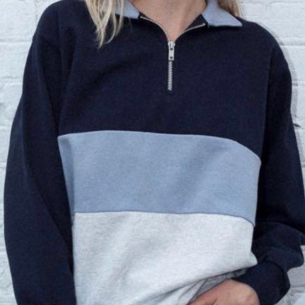 Brandy Melville Isabella Sweatshirt